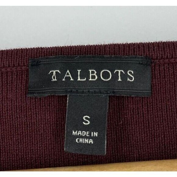 Talbots Sweater Size Small Womens Merlot Scalloped Hem V Neck Pullover Knit - Picture 3 of 6